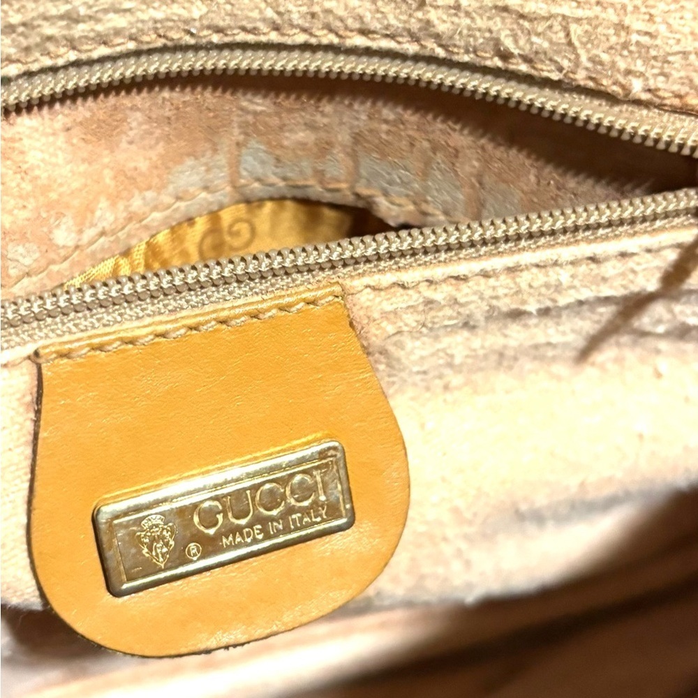 Gucci vintage monogram micro crossbody canvas/ leather bag - Picture 6 of 8